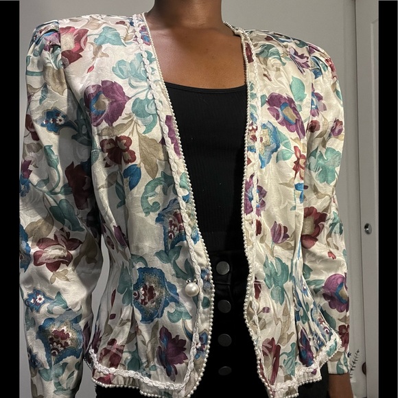 Vintage Patterned Jacket - Picture 4 of 7